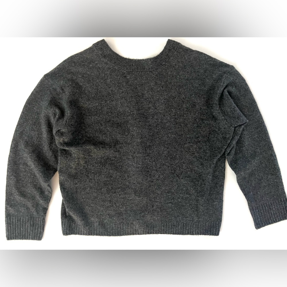 CeCe Charcoal Gray Embellished Button Cardigan – Soft Knit V-Neck Sweater SZ: S - Picture 6 of 14